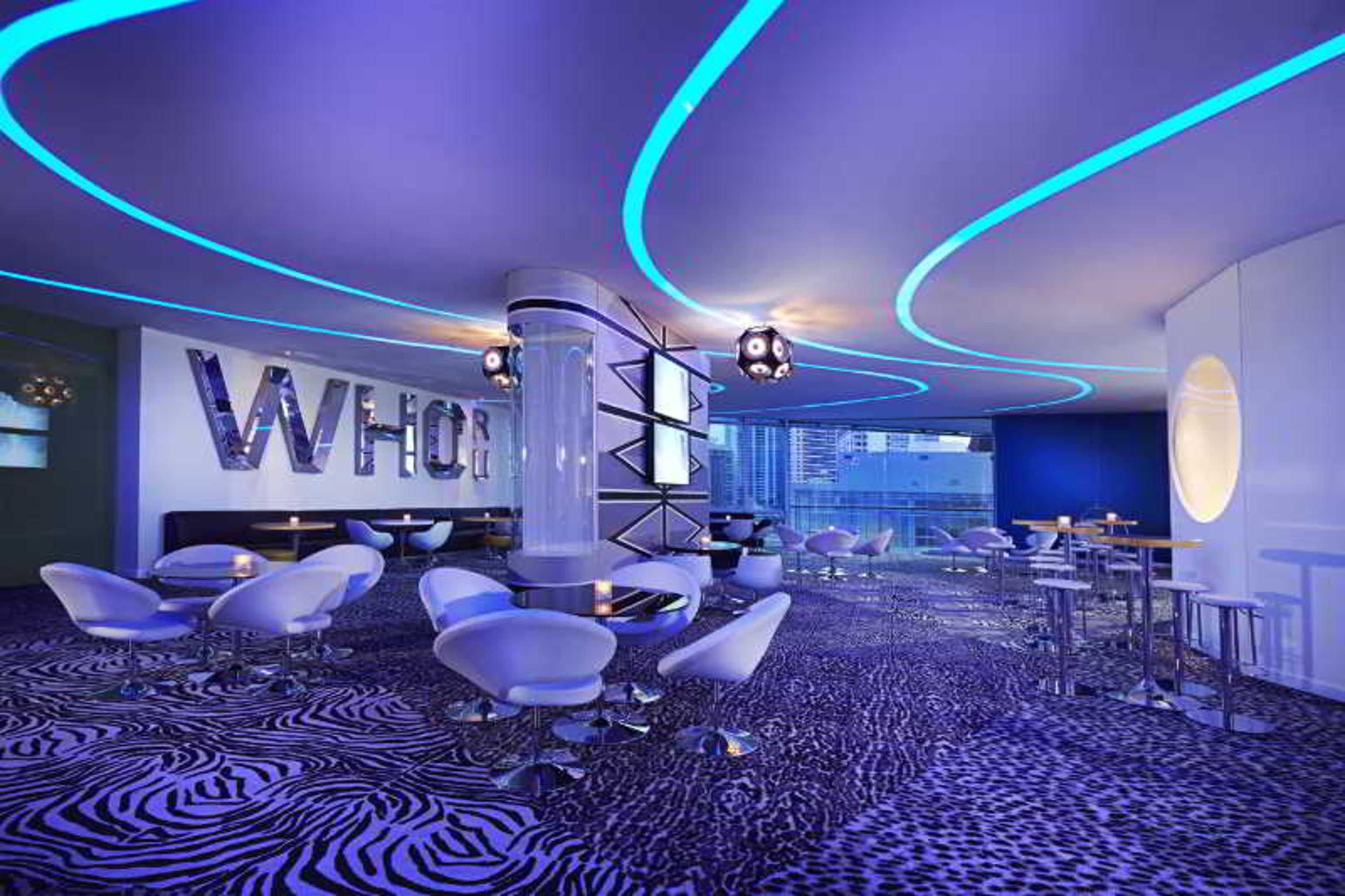Megapolis Hotel Panama Exterior foto W lounge at London Heathrow Airport